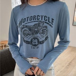 Blue graphic design long sleeve top